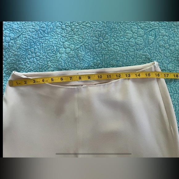 Beautiful Valentino light pink lined pants - Picture 5 of 5